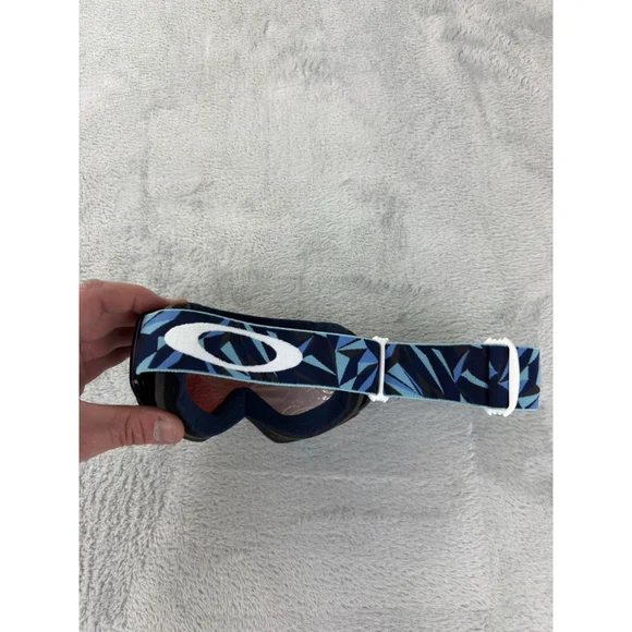 Oakley NWT Snowboarding Goggles Flight Deck XM Goggle Factory Pilot Whiteout - Picture 10 of 15